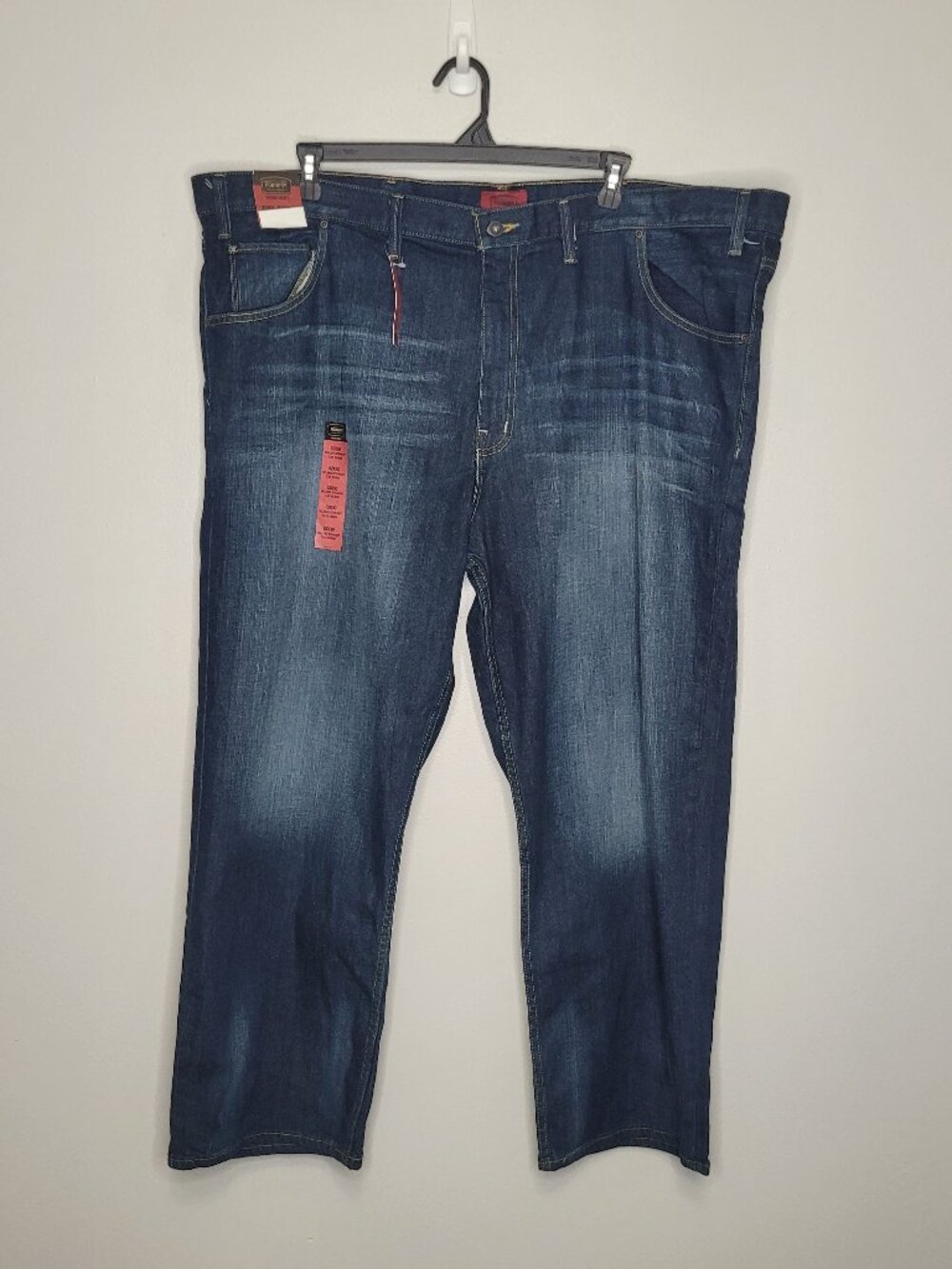 Foundry relaxed straight flex denim dark blue wash size 52x30 NWT
